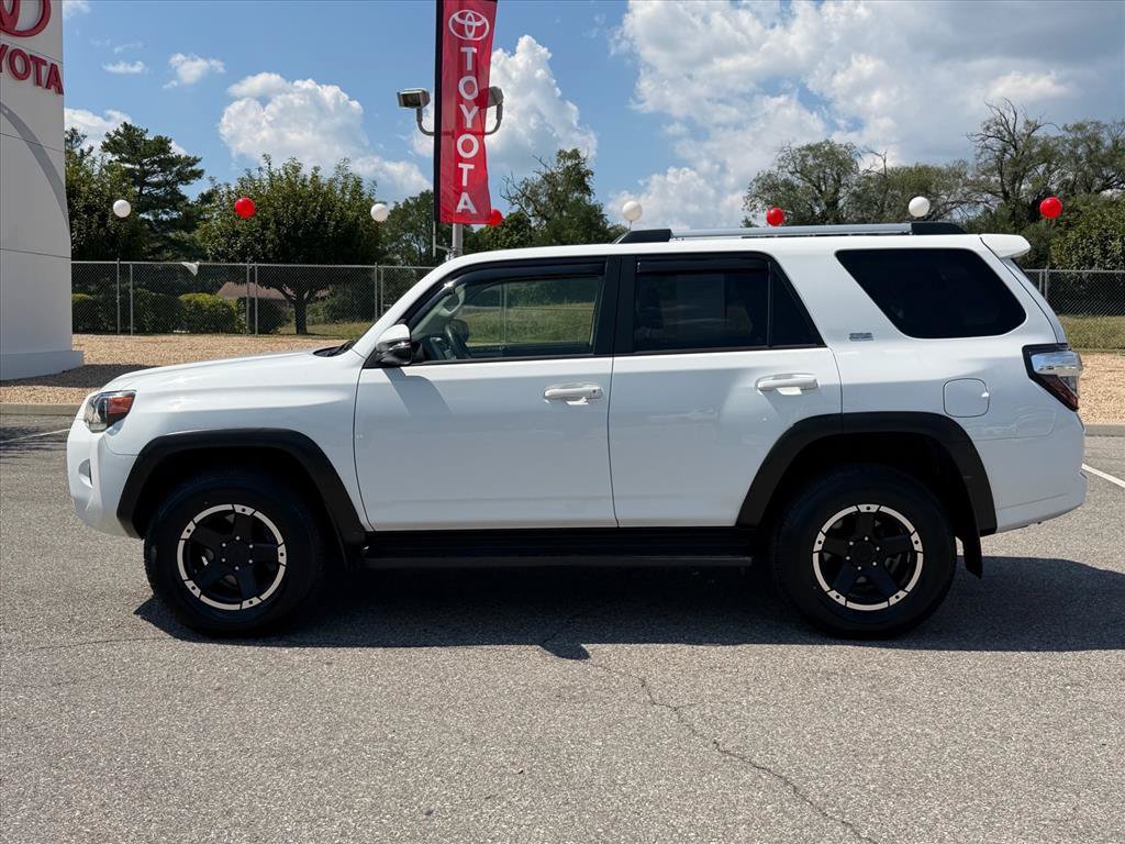 Used 2024 Toyota 4Runner SR5 Premium AWD/4WD image 8