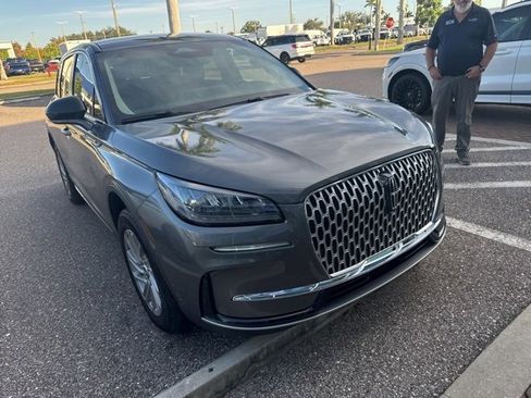 Certified 2025 Lincoln Corsair FWD image 8