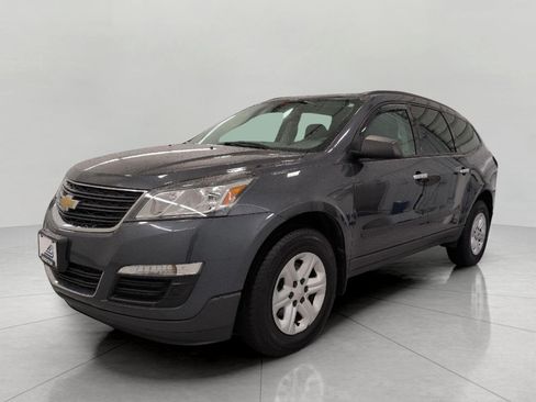 Used 2014 Chevrolet Traverse LS FWD image 12
