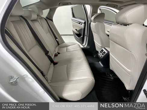 Used 2021 Honda Accord Touring image 29