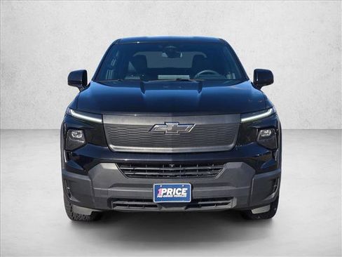 Used 2024 Chevrolet Silverado EV W/T AWD/4WD image 2