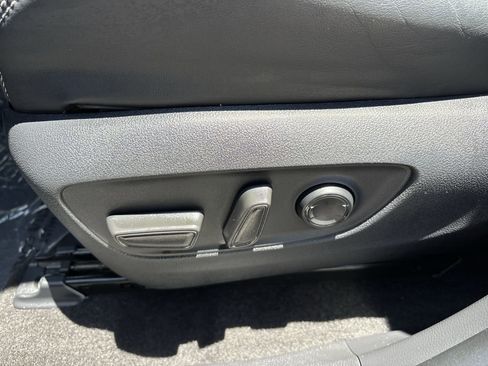 Used 2023 Toyota RAV4 XLE Premium FWD image 20