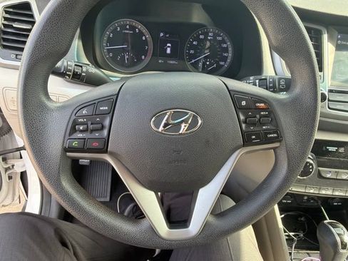 Used 2018 Hyundai Tucson SEL FWD image 15