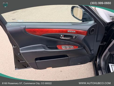 Used 2012 Lexus LS 460 L w/ Luxury Pkg image 28