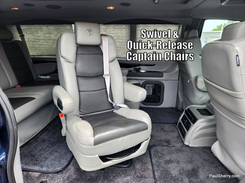 Used 2024 Chevrolet Express 2500 w/ Driver Convenience Package RWD image 28