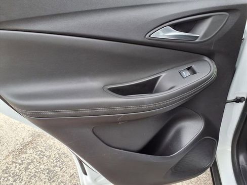 Used 2025 Buick Encore GX Preferred image 72