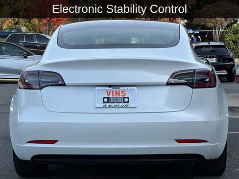 Used 2019 Tesla Model 3 Standard Range Plus image 8