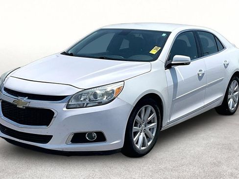 Used 2015 Chevrolet Malibu LT FWD image 13