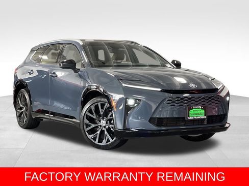 Used 2025 Toyota Crown Signia image 7