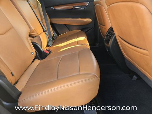 Used 2020 Cadillac XT5 Premium Luxury w/ LPO, Floor Liner Package image 15