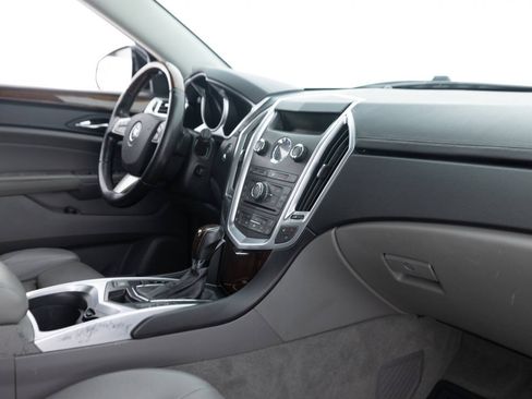 Used 2011 Cadillac SRX Luxury FWD image 29