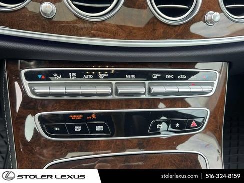 Used 2023 Mercedes-Benz E 350 4MATIC Sedan image 35