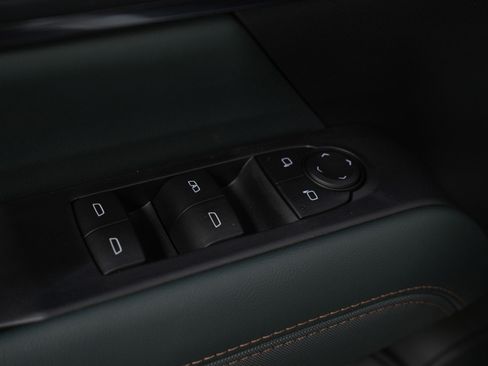 Used 2026 GMC Terrain AT4 w/ LPO, Floor Liner Package image 21