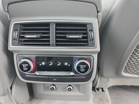 Used 2019 Audi Q7 3.0T Prestige w/ Prestige Package image 15