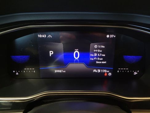 Used 2024 Volkswagen Jetta SE image 23