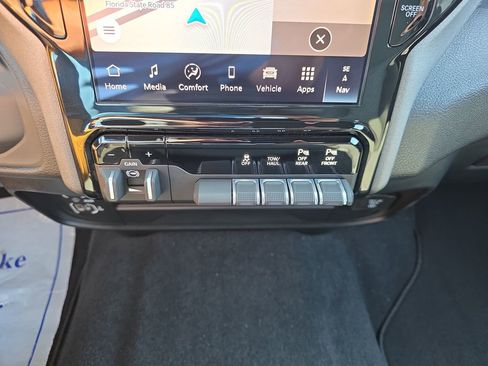 New 2026 RAM 2500 Tradesman AWD/4WD image 28