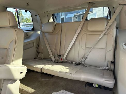 Used 2015 GMC Yukon Denali w/ Touring Package image 38