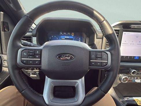 Certified 2025 Ford F150 Lariat AWD/4WD image 13