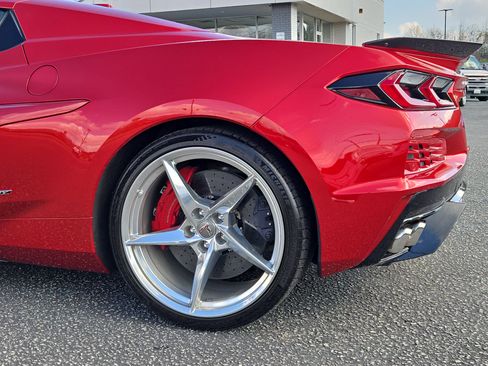 Used 2024 Chevrolet Corvette E-Ray w/ Chrome Exterior Badge Package image 13