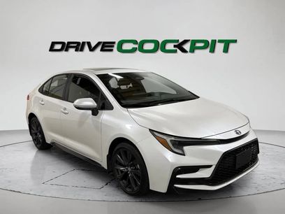 Used 2024 Toyota Corolla SE w/ SE Package
