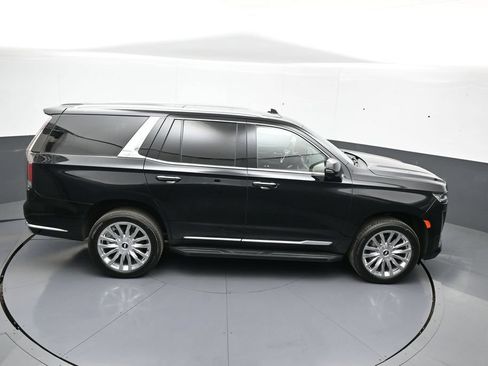 Used 2024 Cadillac Escalade Premium Luxury AWD/4WD image 43