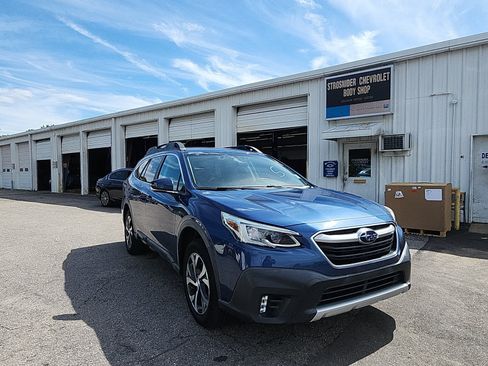 Used 2020 Subaru Outback Limited AWD/4WD image 7