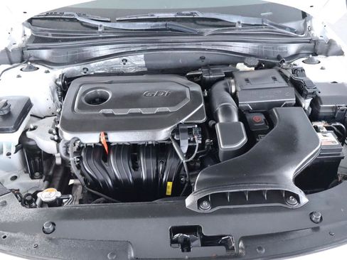 Used 2018 Kia Optima S image 43