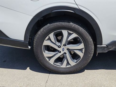 Used 2020 Subaru Outback Limited XT w/ Popular Package #2 image 10