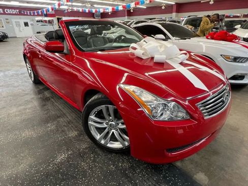 Used 2010 INFINITI G37 Sport w/ Premium Pkg image 2