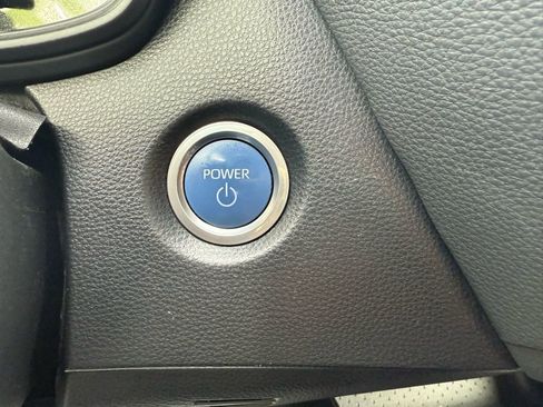 Used 2021 Toyota Corolla LE w/ Carpet Mat Package (TMS) image 35