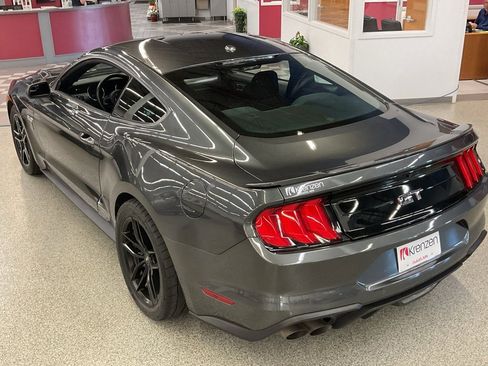 Used 2020 Ford Mustang GT image 6