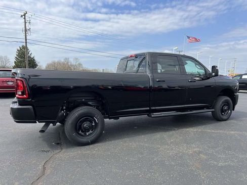 New 2026 RAM 2500 Tradesman AWD/4WD image 7
