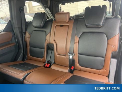 Used 2023 Ford Bronco Outer Banks image 13