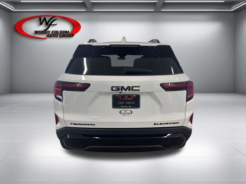 New 2026 GMC Terrain Elevation w/ Elevation Premium Package FWD image 7
