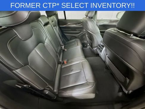 New 2025 Jeep Grand Cherokee Limited w/ Trailer Tow Package image 28