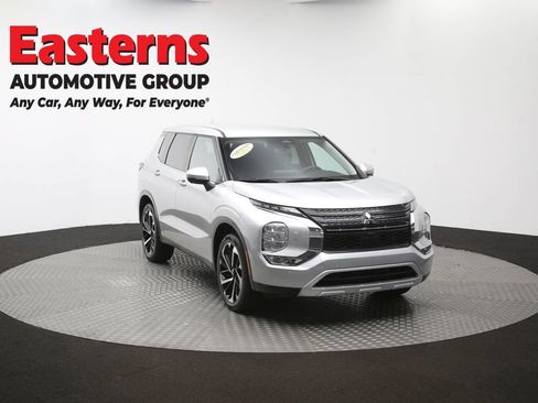 Used 2024 Mitsubishi Outlander SE AWD/4WD image 50