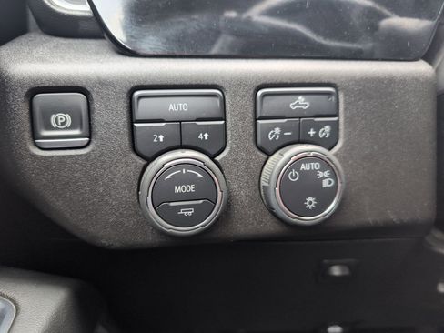 Used 2025 Chevrolet Silverado 1500 LT w/ Work Truck Package image 25