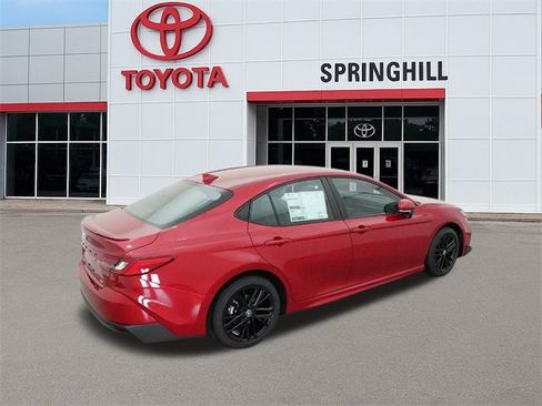 New 2026 Toyota Camry SE image 9