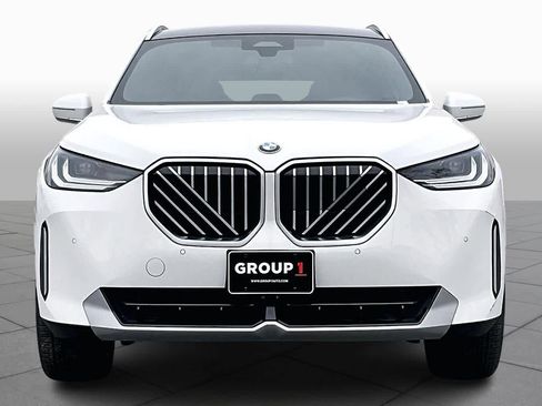 Used 2025 BMW X3 xDrive30i w/ Convenience Package image 3