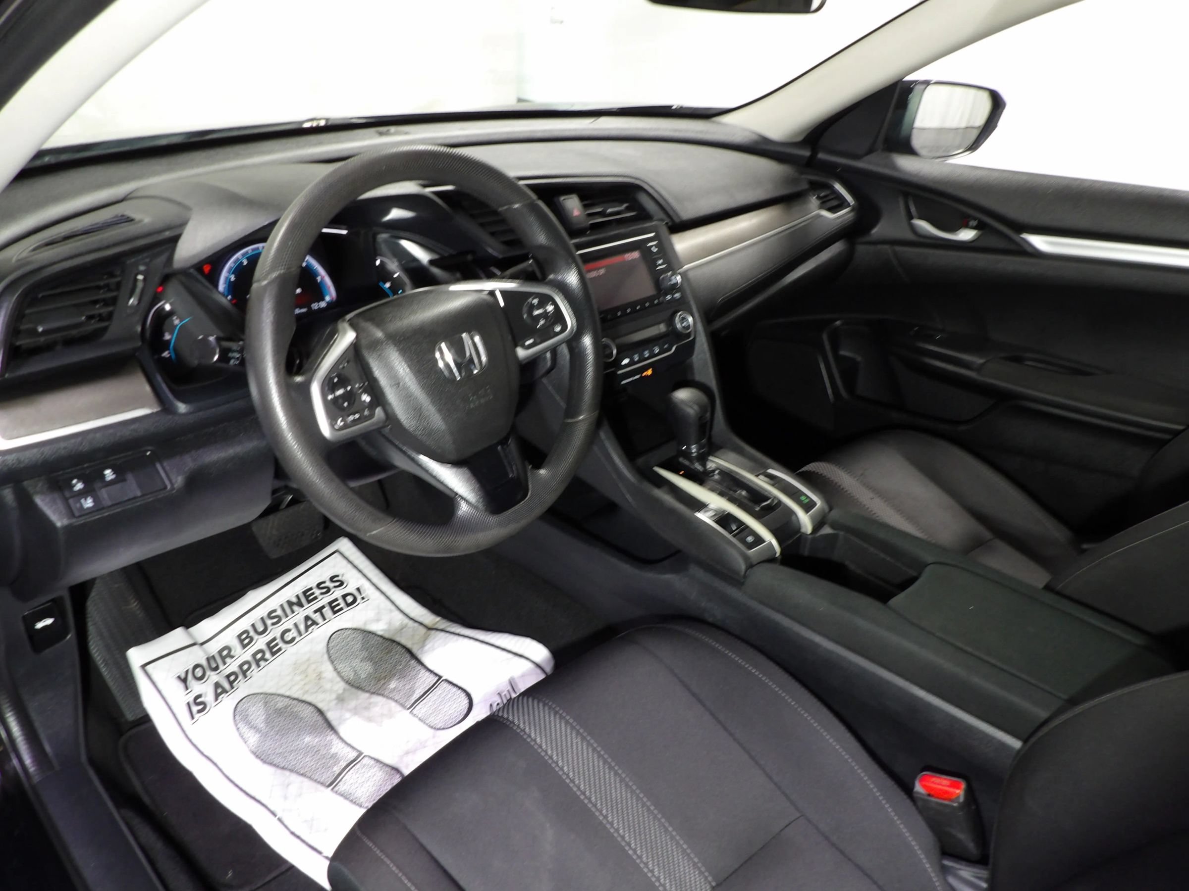 Used 2020 Honda Civic LX image 9