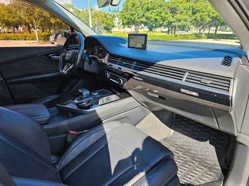 Used 2017 Audi Q7 3.0T Prestige image 27