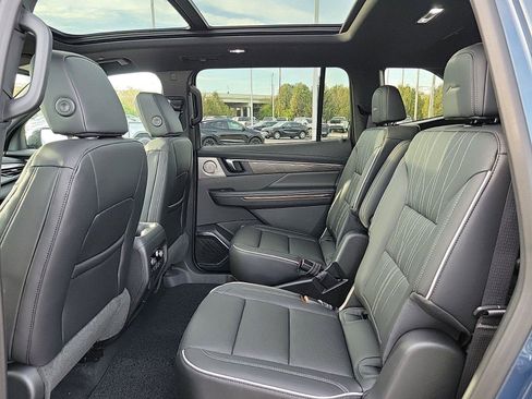 New 2026 Buick Enclave Avenir w/ Super Cruise Package image 12