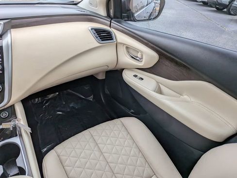 Used 2024 Nissan Murano Platinum w/ Cargo Package image 13