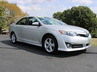 Used 2013 Toyota Camry SE image 1