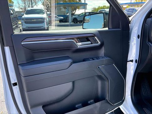 Certified 2023 Chevrolet Silverado 1500 RST image 19