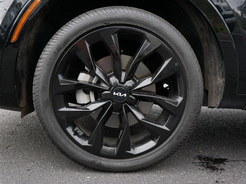 Used 2023 Kia Sorento SX image 15