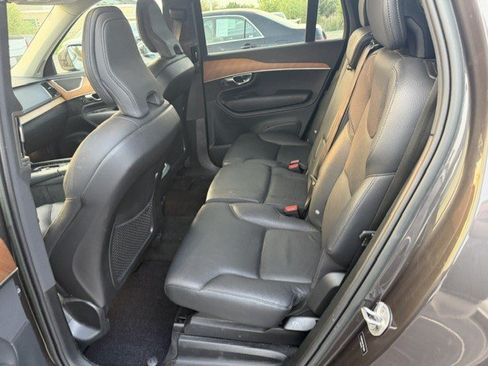 Used 2023 Volvo XC90 B6 Plus w/ Protection Package Premier AWD/4WD image 7