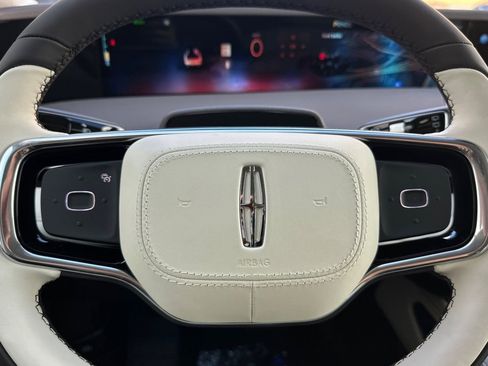 New 2026 Lincoln Nautilus Black Label w/ Jet Appearance Package AWD/4WD image 23