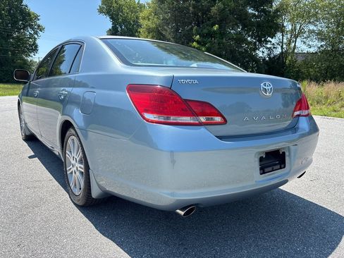 Used 2006 Toyota Avalon FWD image 3