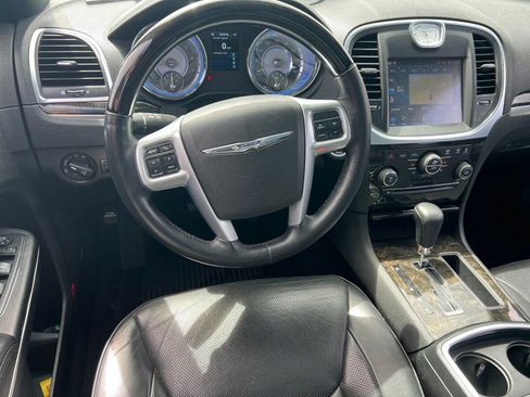 Used 2013 Chrysler 300 C w/ Beats Audio Group RWD image 41